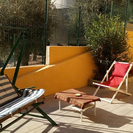Ferienwohnung Casa Di Claude Con Posto Auto Finale Ligure Exterior foto